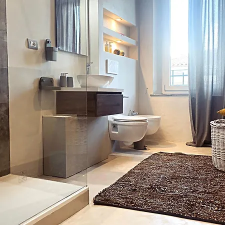 Charming Chic Design *