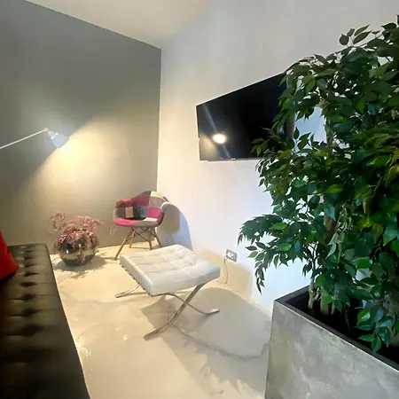 Charming Chic Design Apartment *