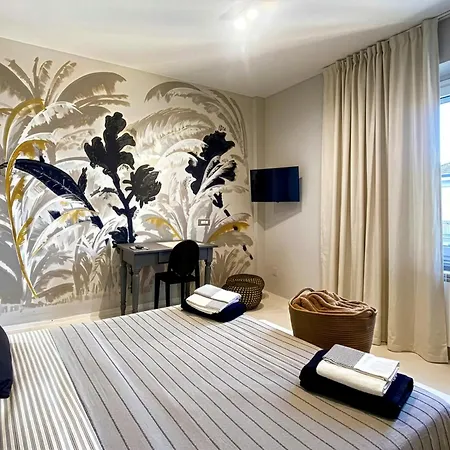 Signature Design & Panoramic Views *