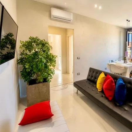 Signature Design & Panoramic Views Apartamento