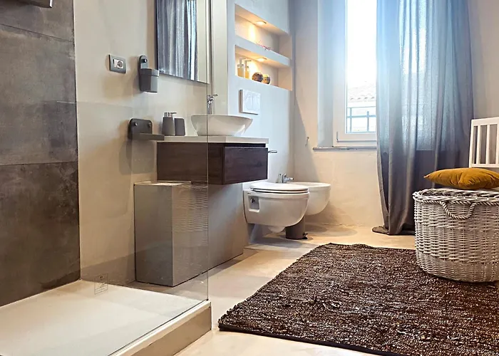 Charming Chic Design *