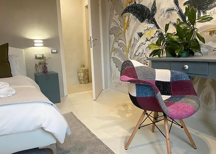 Charming Chic Design *