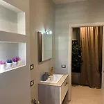 Charming Chic Design 公寓 蒙特卡蒂尼泰尔梅